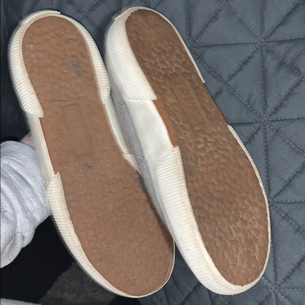 Shoes - Picture 3 of 3